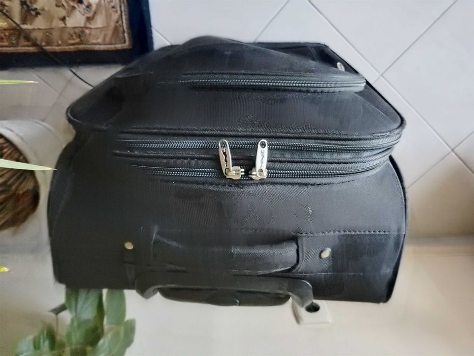 Куфар 2бр колелца "60/40/25см" GAND "к-т 15€"! + Сак олекотен "1кг" нов!