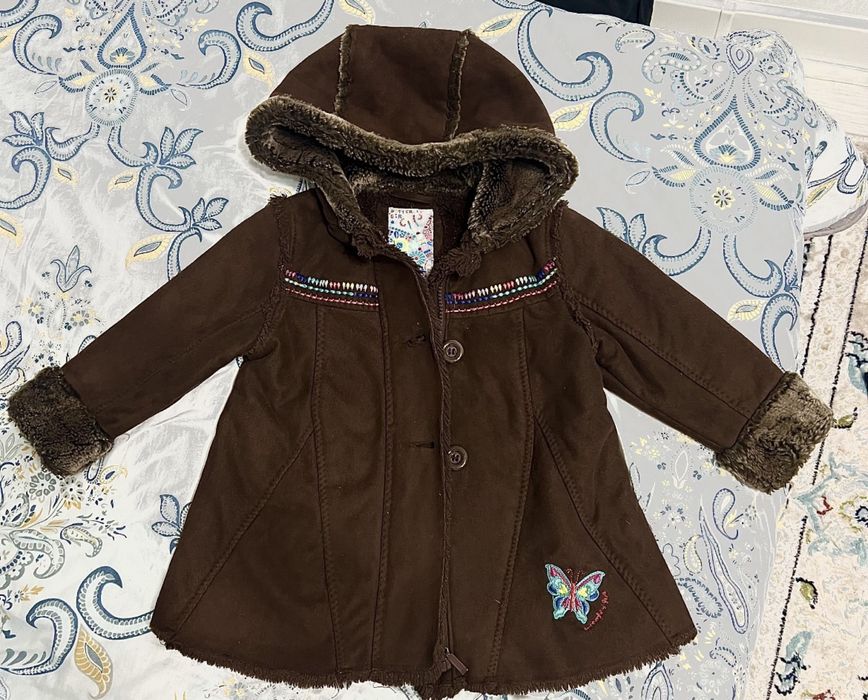 Продам детскую дубленку