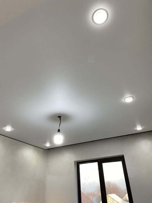 Натяжные потолки