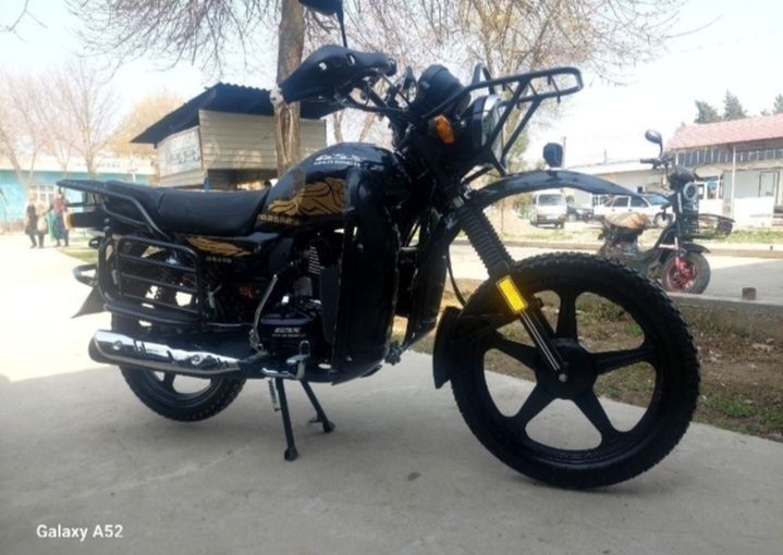 Suzaki 200 kub hali holati yangidek QOZOXISTONDAN kelgan yurgani 7 000