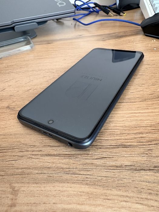 Продам телефон Redmi
