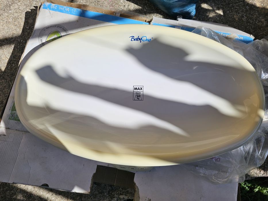 Продавам бебешки кантар