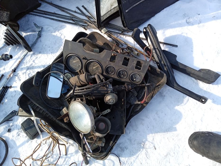 В разборе ваз 2106 есть все