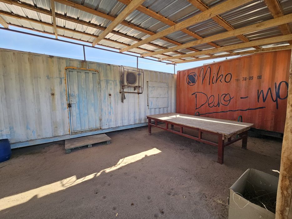 Продам контейнера.