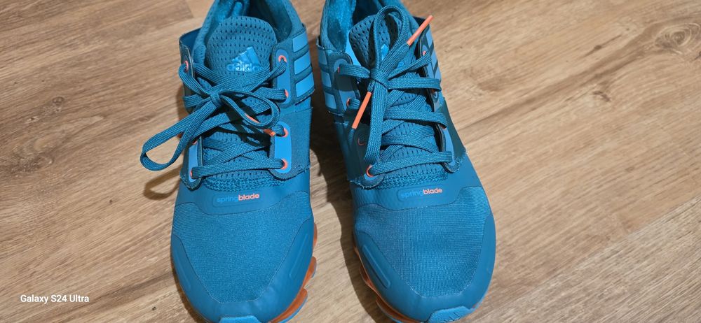 Нови Оригинални Adidas Springblade