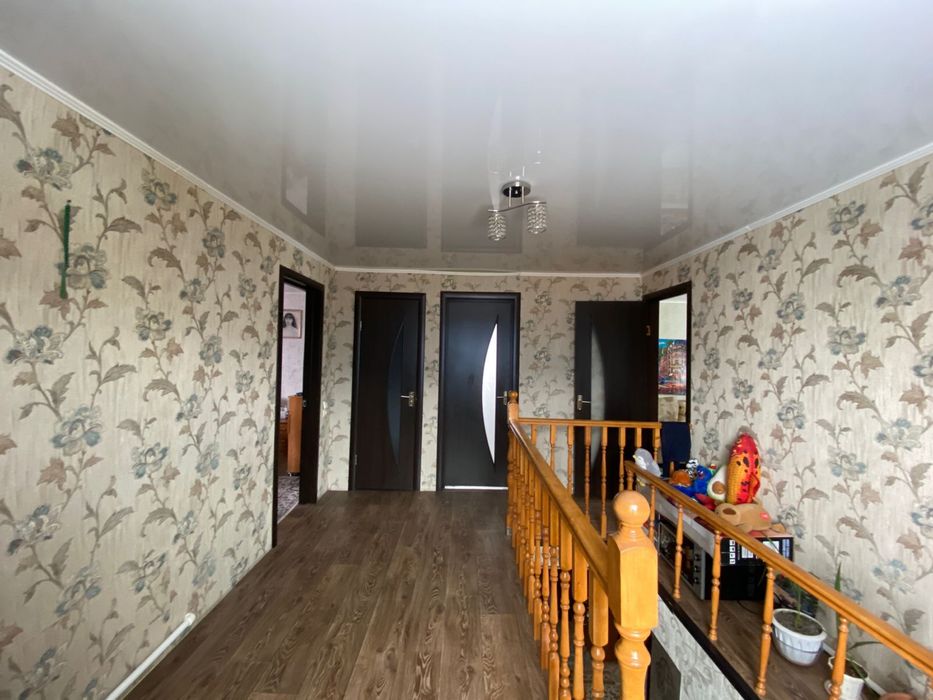 Просторный дом в районе школы Дарын