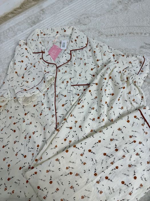 Стильные и удобные пижамы для дома