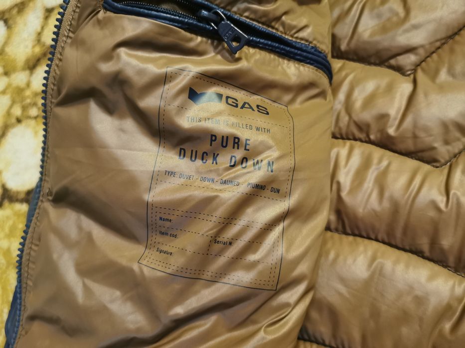 Geaca Puf Gas S Gant Lacoste tommy Polo armani gucci dolce