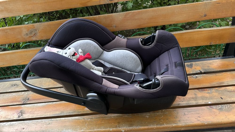 Автокресло Mothercare