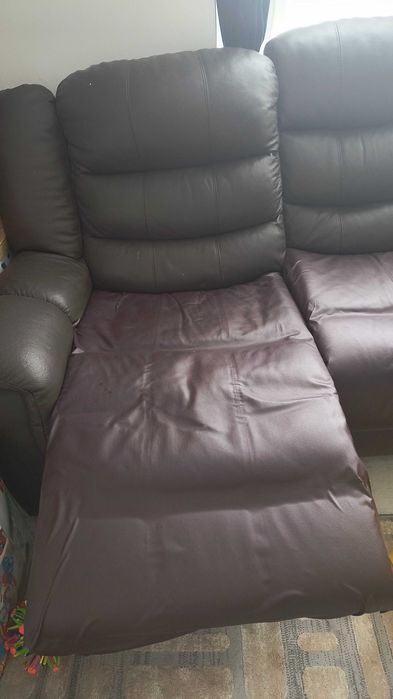 Триместен диван, еко кожа. Релакс механизми 2 бр.