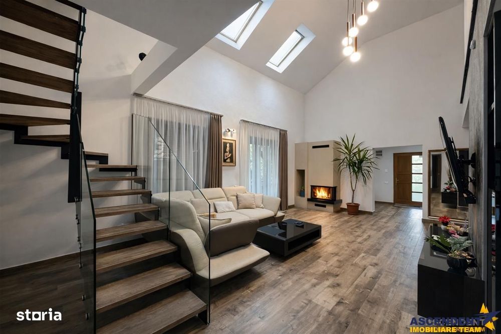 Locuinta eleganta cu arhitectura distinctiva, in zona premium – Liveze