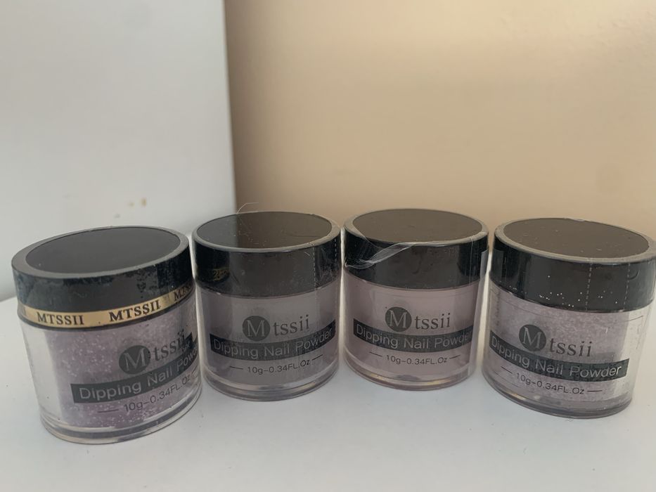 Комплект от 4 броя цветни пудри dipme