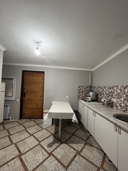 Продам дом район рынок  базар