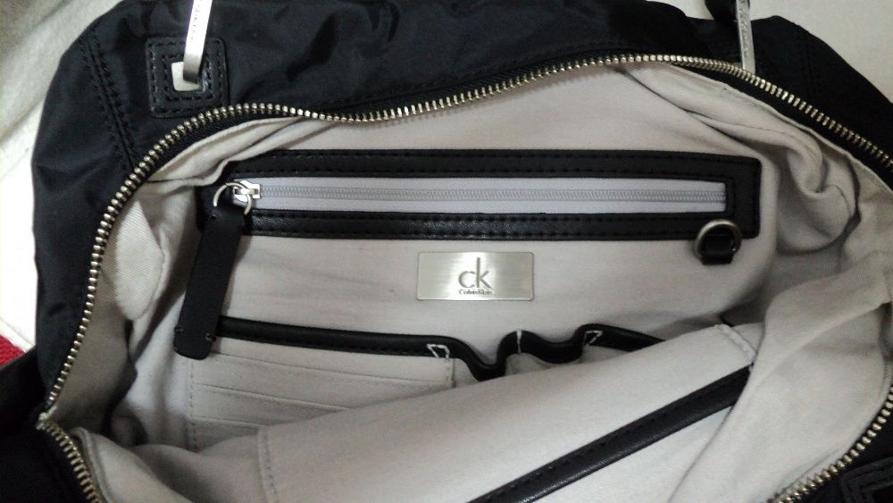 Poseta Brompton,Calvin Klein