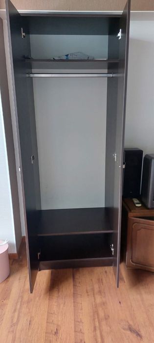 Шкаф в дом, в офис
