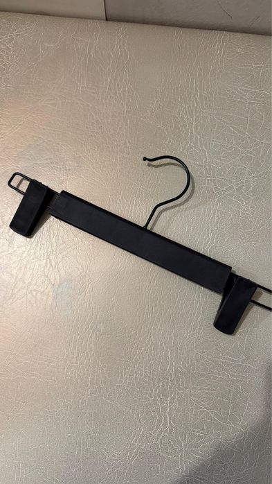 Продам вешалки разные по 70 тг