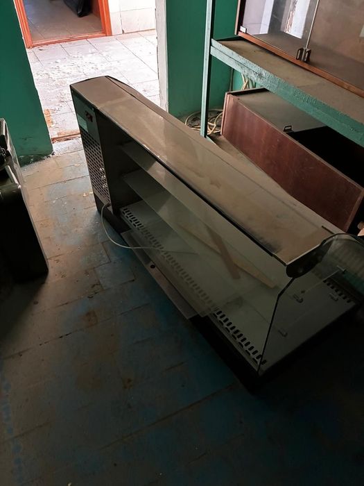 Продам холодильник витрина, холодильник, печь