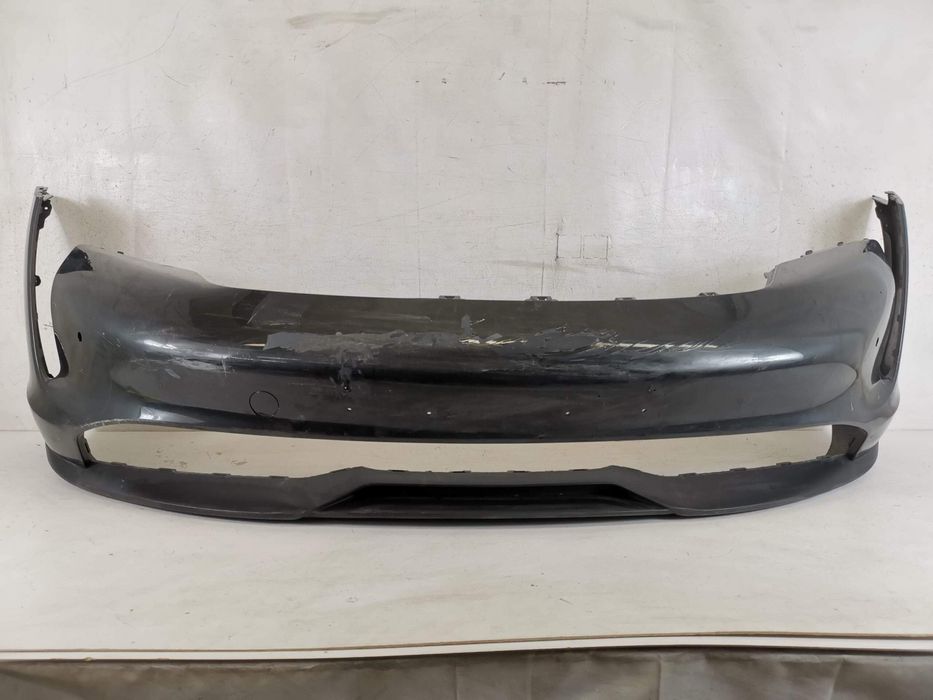 Предна броня Порше Тайкан / Porsche Taycan 1 Оригинална, в добро състо