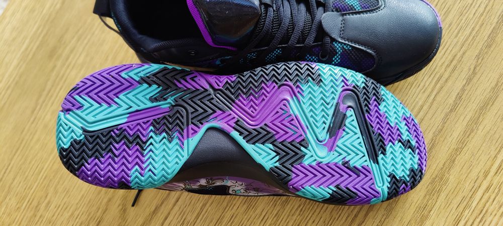 Баскетболни маратонки