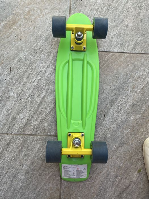 Vand Skateboard copii stare foarte buna