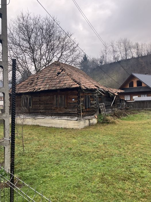 Casă De Lemn Gratis