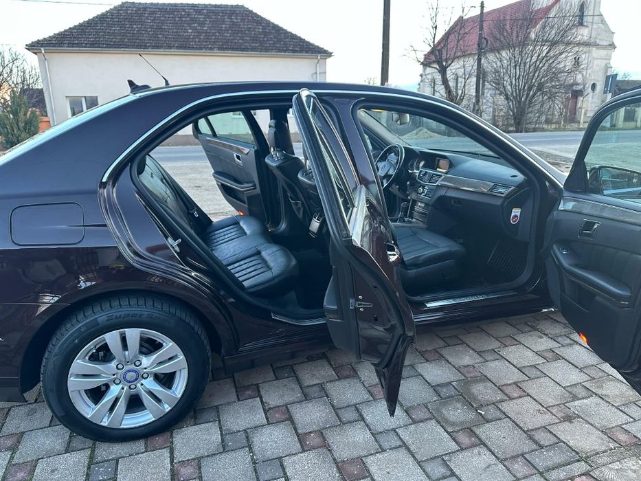 Mercedes E 200 2.2 Cdi an 2010 euro 5 inm ro. acte la zi fiscal