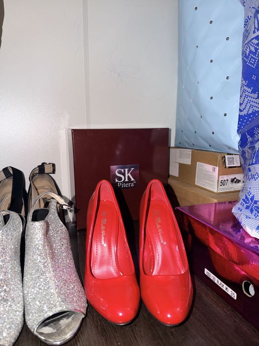 Разгрузка гардероба