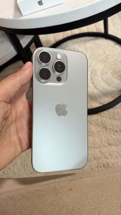 iPhone 16 Pro, 256GB, Natural Titanium
