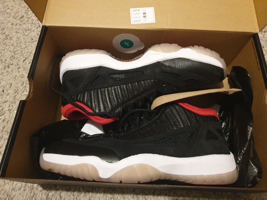 Jordan Air Jordan 11 Retro  mărimea 40,5