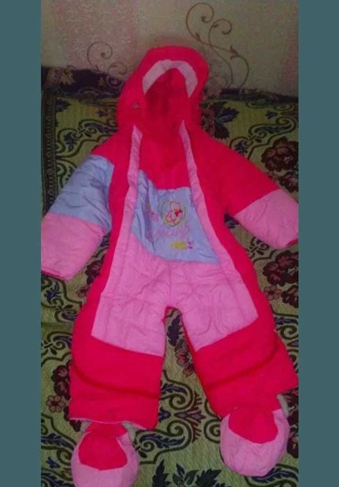 Комбинезон зимний на девочку