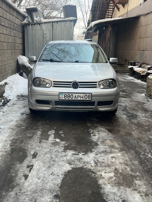 Гольф 4 объем 1,6 мех