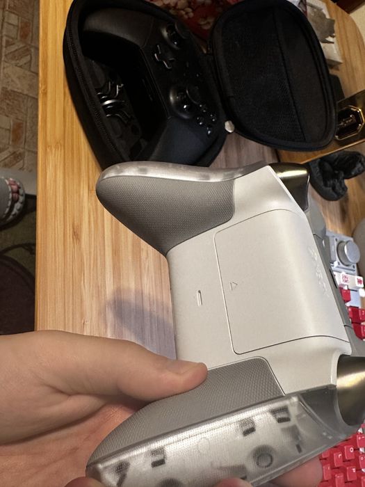 Xbox One Ghost Cipher лимитиран контролер