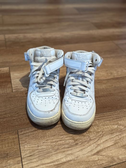 Air Force 1 mid 42.5
