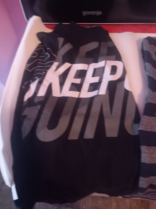 Haine,Bluze,Tricouri