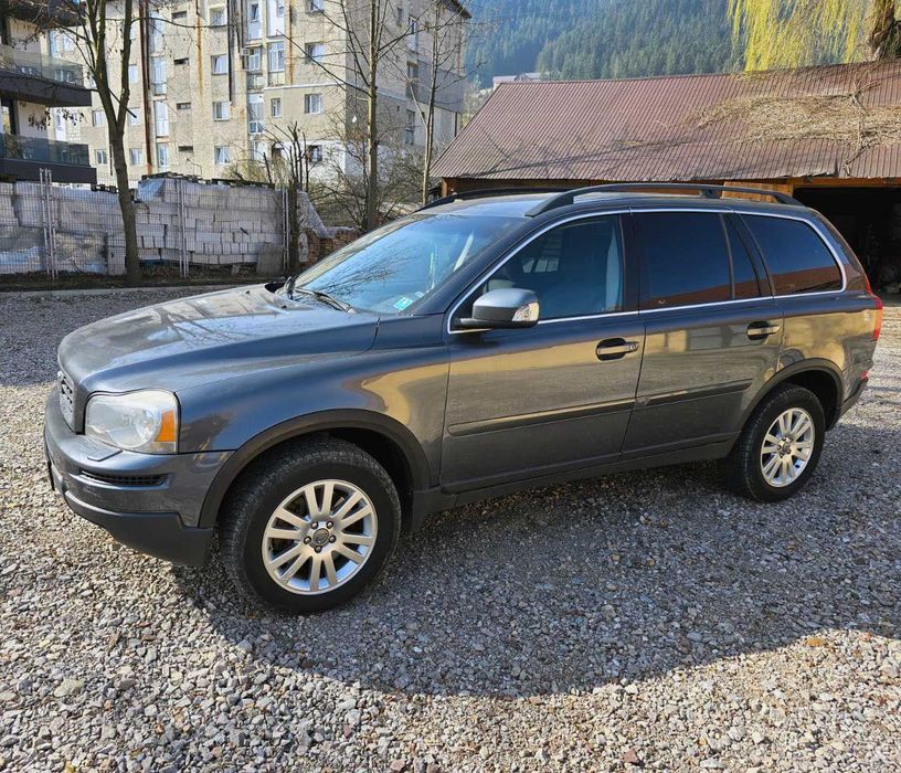 Vând Volvo XC90