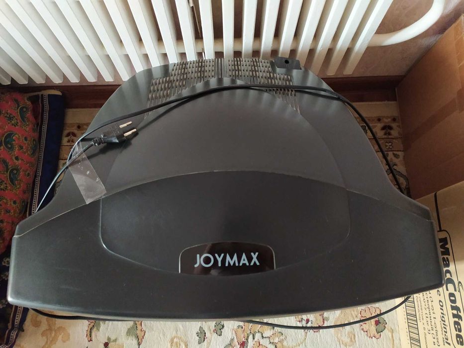 Продам телевизор с подставкой