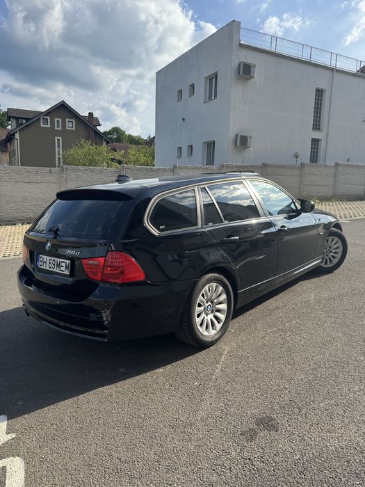 Vând bmw seria 3 e91 facelift