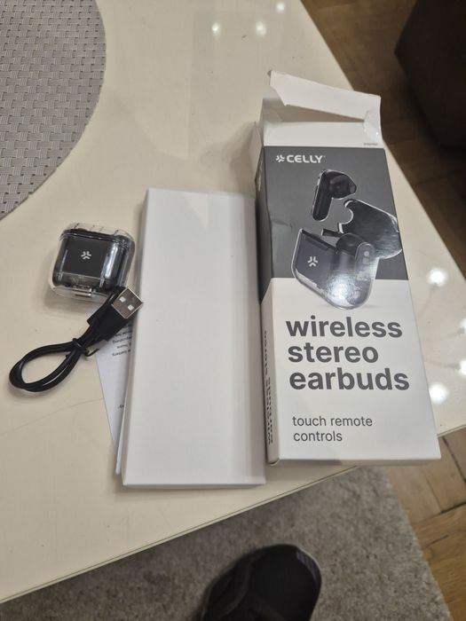 Casti wireless CELLY  stereo earbuds