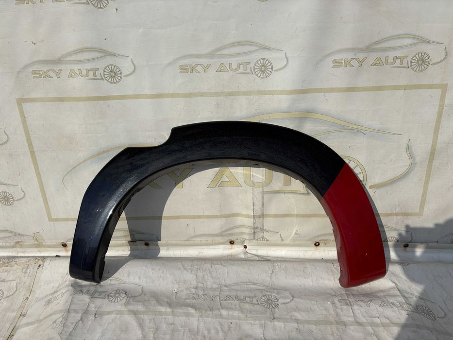 Bandou ornament aripa stanga spate Toyota Hilux dupa 2005 61682-0K050L