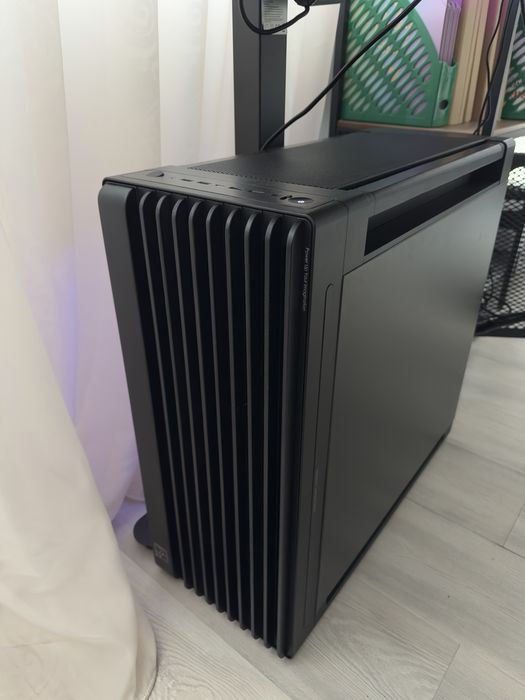 Unitate PC Workstation High‑End – ProArt / Intel Ultra 9 285K / RTX 5080 / 96GB RAM / 4TB Gen5 – Ca nou