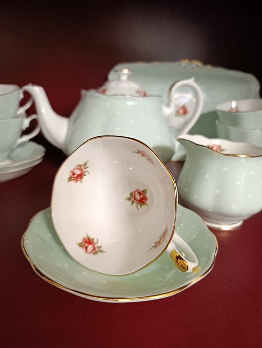 Сервиз чайный Royal Albert