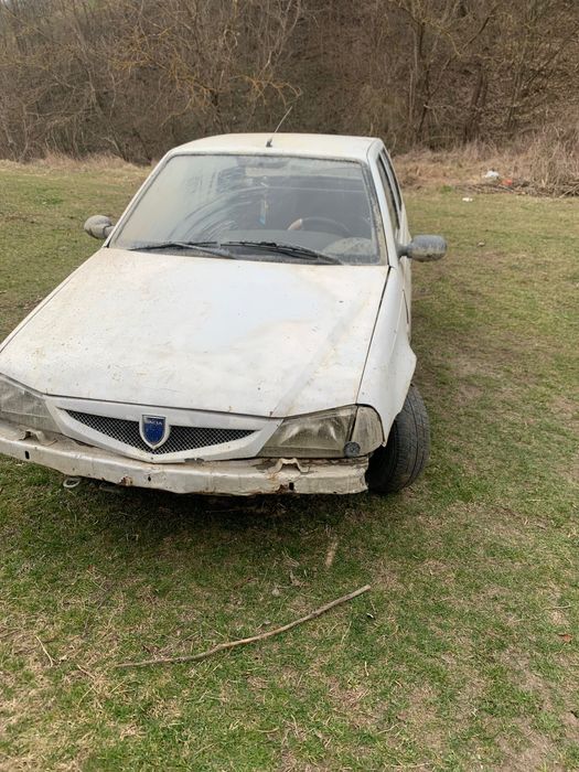Vând sau schimb dacia solenza câmp