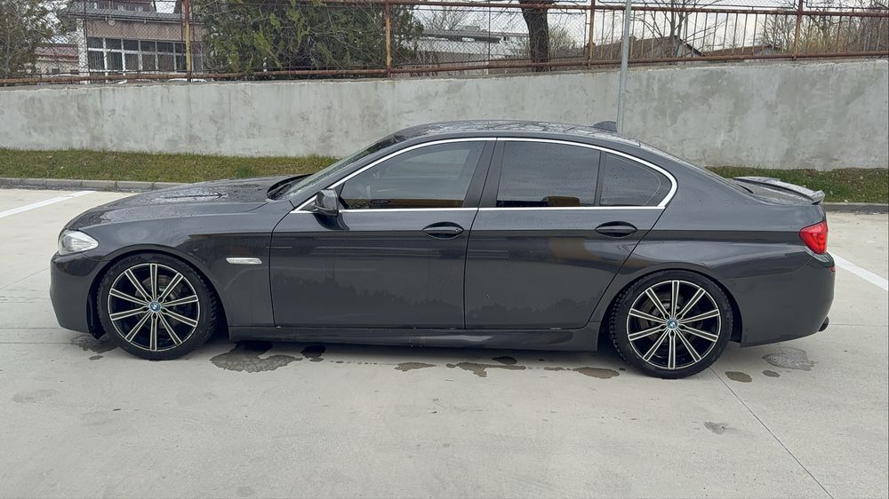 BMW 5 Series 2012 — imagine 5