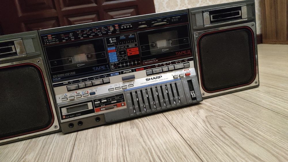 SHARP GF-800 , можно использовать как колонку