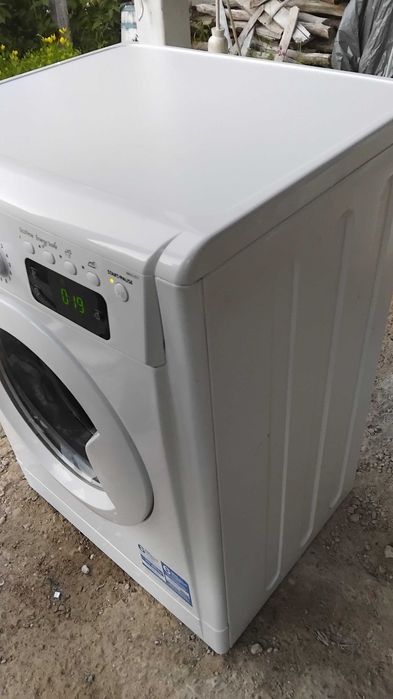 Indesit пералня