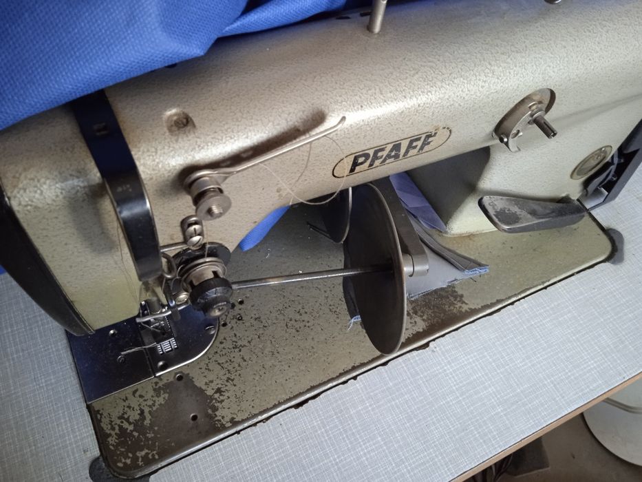 Разпродавам шевни машини