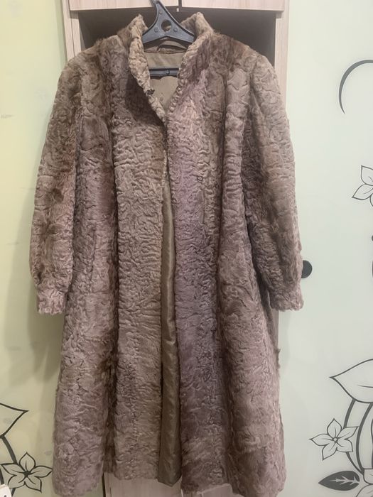 Продам шубу коричневого цвета