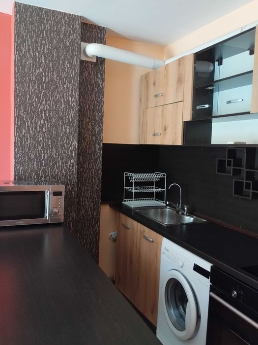 Дава се под наем Двустаен апартамент в Варна, Колхозен пазар - 56 кв.м за 408 € - Снимка #2