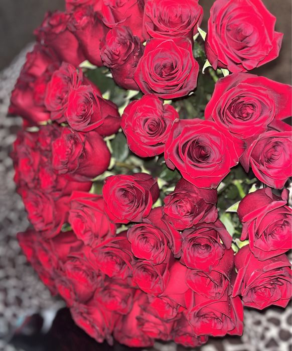 Букет из 61 розы ВСЕГО ЗА 16.000тг