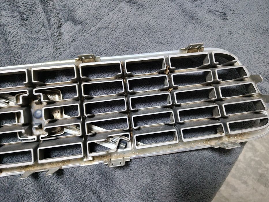 Предна решетка за Волво с80,volvo s80,2004g